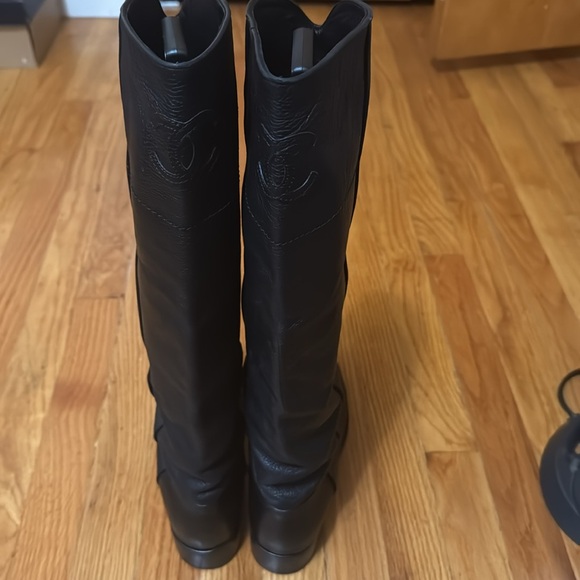 Chanel tall Black riding boots. Sz 40.5 fits 9.5-10 - Picture 3 of 10